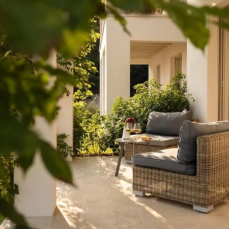 La Mascarana Apartament *